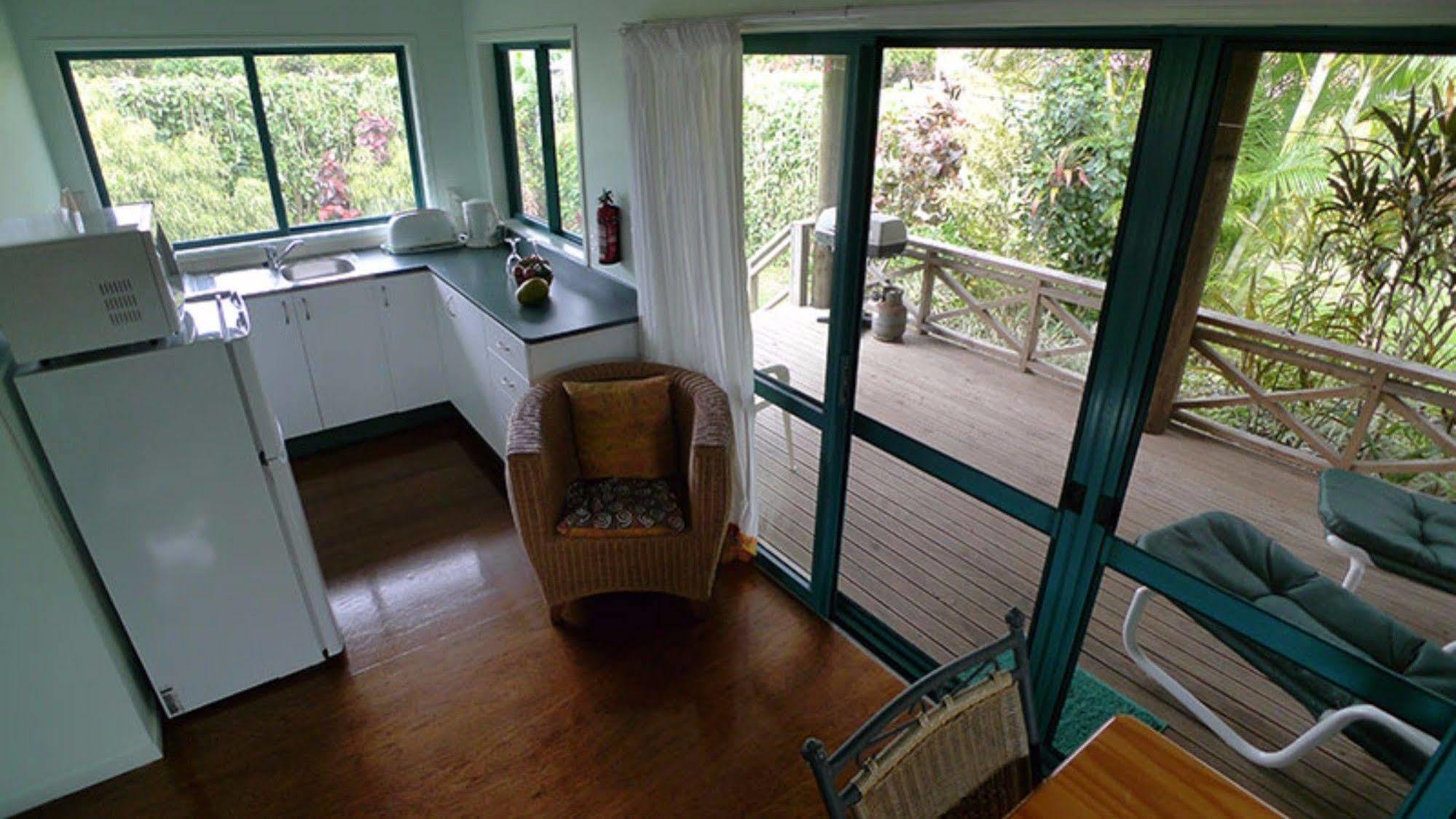 Aroa Kainga Bungalows And Apartment Rarotonga Esterno foto