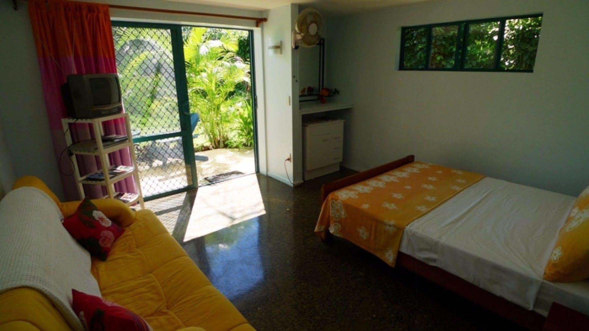Aroa Kainga Bungalows And Apartment Rarotonga Esterno foto